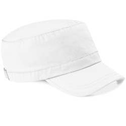 Cappellino in cotone prelavato con ricamo o stampa colore bianco