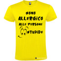 T-SHIRT CON FRASI SONO ALLERGICO ALLE PERSONE STUPIDE COLORE GIALLO