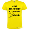 T-SHIRT CON FRASI SONO ALLERGICO ALLE PERSONE STUPIDE COLORE GIALLO