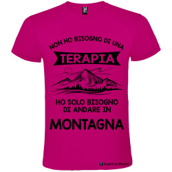 T-shirt personalizzata non ho bisogno di una terapia ho solo bisogno di andare in montagna colore rosa fucsia