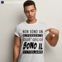 T-shirt personalizzata non sono un dipendente dall'alcol sono il titolare