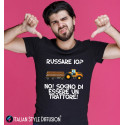 T-shirt personalizzata russare io? sogno di essere un trattore