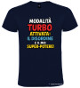 T-Shirt Bambino “Modalità Turbo Attivata – Il Disordine è il Mio Super-Potere!” Personalizzabile colore blu navy