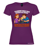 Maglietta Divertente "Illumino Male Solo Quando Mi Girano" – Idea Regalo Ironica colore viola