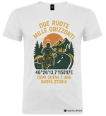 Maglietta da Motociclista – Due Ruote Mille Orizzonti Ogni Curva è una Nuova Storia colore bianco