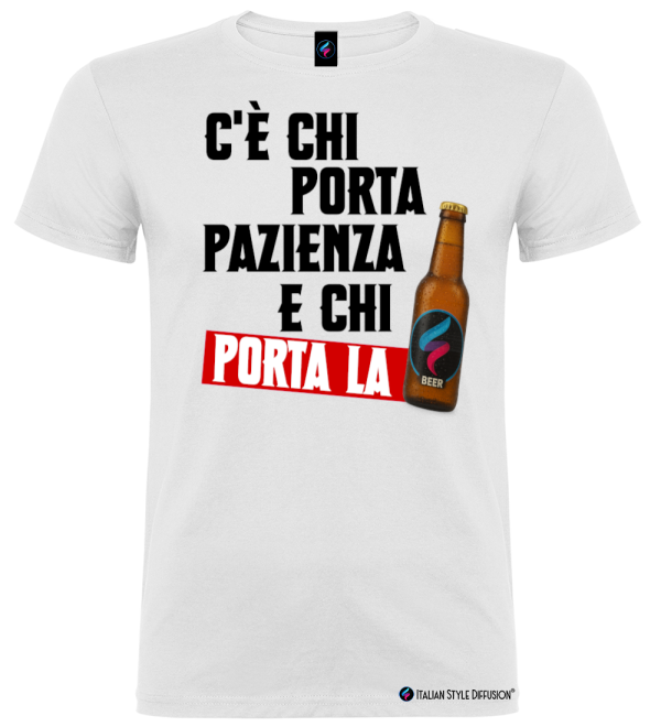 Maglietta C’è chi porta pazienza e chi porta la birra – Maglietta divertente – Italian Style Diffusion® bianco
