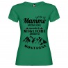 T-shirt personalizzata con scritta tutte le mamme nascono uguali ma solo le migliori amano la montagna colore verde