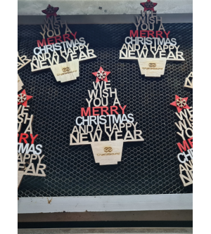 Albero di Natale in Legno Personalizzato | Incisioni Laser e Design Unico